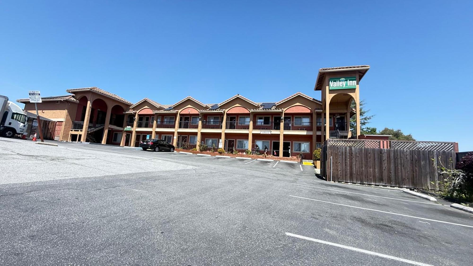 Valley Inn Watsonville Exterior foto